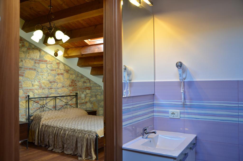 Agriturismo Alla Corte Villa Costabissara Exterior photo